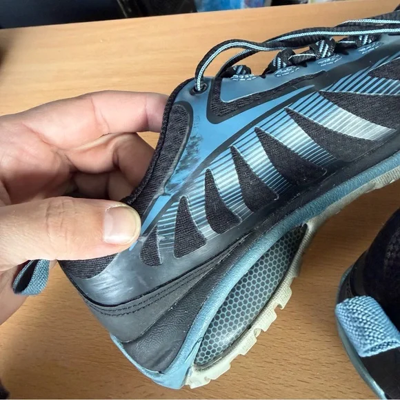 Merrell Shoes - Picture 6 of 9